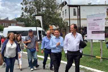 Aplaudido por los trabajadores, Basteiro asumió como presidente del Astillero Río Santiago