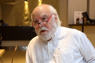 Juan Sasturain será el nuevo director de la Biblioteca Nacional