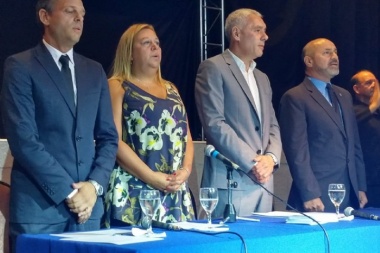 Cagliardi dijo que recibió un municipio endeudado, con juicios y muchos temas flojos de papeles