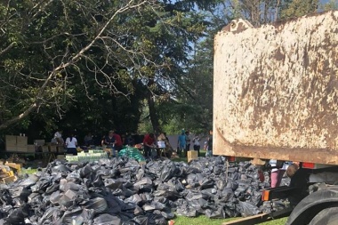 La Plata Solidaria advirtió sobre el peligro de un reparto de alimento que planea Cáritas