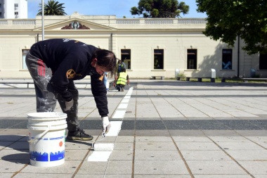 Vuelven las ferias de emprendedores en plazas y paseos platenses