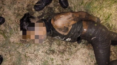 Pasa en Hollywood y en Altos de San Lorenzo: se cubrió de barro y pasto para eludir a la policía