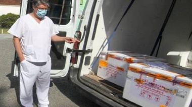 En San Vicente, un funcionario de Salud vacunó a su hijo de 24 años: roja directa