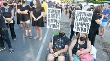 Arroyo Rodríguez: vecinos del "Riachuelo Platense" se movilizaron para hacerse oír