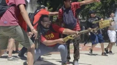 Está con prisión domiciliaria: el Loco del Mortero se postula como candidato a senador