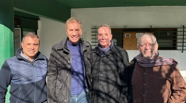 Boinas calientes: ahora Usina Radical pide expulsar "a los Gordos del radicalismo"