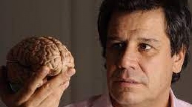 Por el escándalo de la precandidata que trabaja para Kicillof, Manes suspendió su visita a La Plata