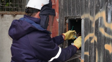 Con las manos en el medidor: Operativo nocturno de Edelap detectó robo de energía en bares, restobares y cervecerías del centro de La Plata