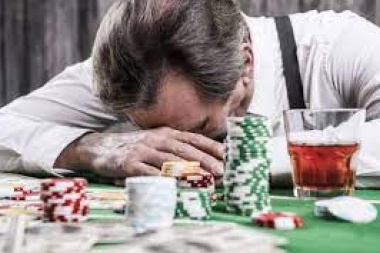 Y la banca seguirá ganando: abren los casinos y bingos con tragamonedas