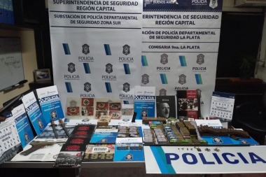 En la casa del "Loco del Fusil" encontraron un arsenal y libros, folletos y medallas nazis