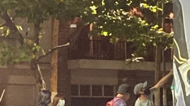 Militontos de Libres del Sur taparon el mural que recuerda a la Negra Ilarucci