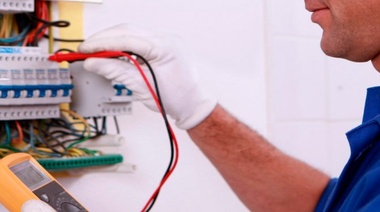 Electricistas podemos ser todos y todas: Edelap lanza su primer Programa de Oficios gratuito y abierto a la comunidad
