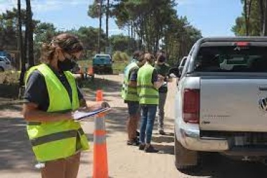 Deuda mata galán: la mitad de las 4 x 4 controladas en una playa top de Pinamar tenía patentes impagas