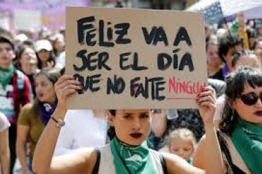 Con la consigna "la deuda es con nosotras y nosotres" arrancan multitudinarias expresiones por el Día Internacional de la Mujer