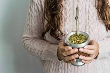 Tomá mate: el gobierno comprará yerba para la población económicamente vulnerable