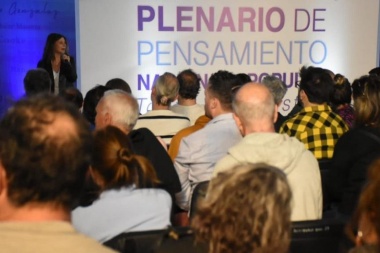 Plenario del Pensamiento Nacional y Popular: "Construir democracia sin violencias"