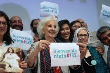 Otra buena del 2022: apareció el nieto 132