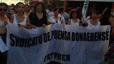 Con importante participación del gremio de Prensa, hubo en La Plata otra multitudinaria marcha por el Día de la Mujer