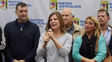 Saintout en el homenaje del PJ La Plata a Evita: “Cristina tiene que ser Presidenta”