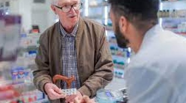 Un informe revela que con el plan de Milei el PAMI no reconocerá el costo de los medicamentos