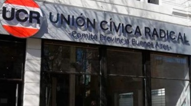 El radicalismo se encolumna en un fuerte rechazo a Milei mientras el libertudo no para de insultarlos