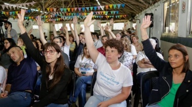 Docentes: hubo acuerdo por el 22% y el sueldo inicial alcanzará los $328 mil