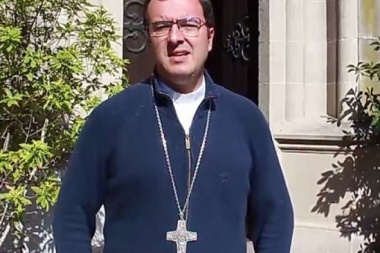 Trae alfajores: el Papa designó al obispo marplatense como nuevo arzobispo de La Plata