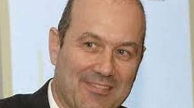 Se golpeó la cabeza: ahora Sturzenegger dice que "no hay ningún ajuste"