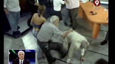 "El que lo pateó fue un portero del canal, que lo odiaba": las redes reavivaron detalles de la pelea de Samid con Mauro Viale