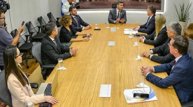 Chaco puede, con la tuya contribuyente: revelan un festival de viáticos en dólares para visitar al presidente paraguayo