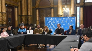 Crece la adhesión de los vendedores ambulantes a la propuesta de la Muni platense para reconvertir la venta ilegal