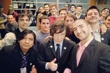 Si querías un cambio hubieses ido a la peluquería: ya se perdieron 140 mil empleos y cerraron 10.000 fábricas