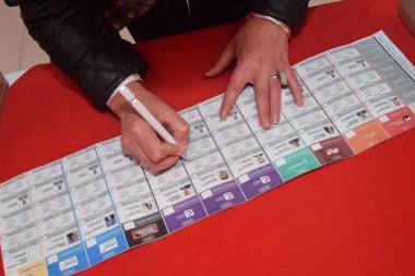 Boleta Única: gran paso hacia el fin del curro de los fiscales, la impresión de boletas y otras picardías electorales