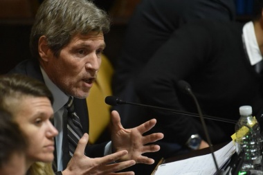Show del odio libertario: un diputado calificó a Rodolfo Walsh de "asesino terrorista" y pudrió la sesión en la Legislatura bonaerense