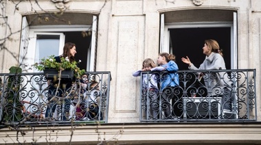 Conferencias de Prensa para alquilar balcones: para reemplazar a Adorni suenan Lilia Lemoine y el Gordo Dan