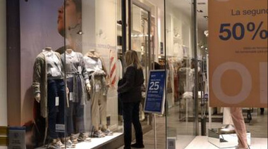 Otro golpe al consumo de la clase media atontada: no renovarán Cuota Simple, para comprar en 3 ó 6 veces