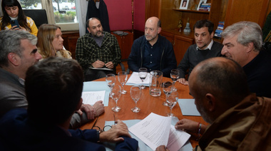La campaña electoral que viene: las principales fuerzas políticas de La Plata acordaron no hacer mugre en la ciudad