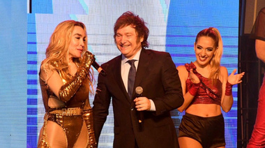 Con la tuya, contribuyente: Milei viaja a Las Vegas a ver el show de Fátima Florez