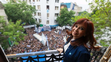 Braden o Péron, Milei o Argentina: en otro 17, Cristina desafió con un fuerte mensaje al enemigo imperial