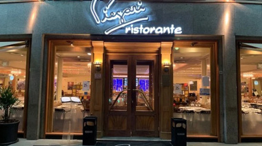 Tenía empleado con medio sueldo en negro y lo echó en pandemia: fuerte lobby periodístico en favor del dueño de un restorán de ricos y famosos