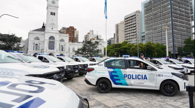 Siempre hacen falta: Alak y Kicillof entregaron 40 nuevos patrulleros para La Plata