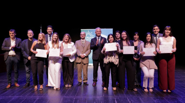 Premiaron a estudiantes con mejores promedios de los distintos niveles educativos: 80 de la UCALP