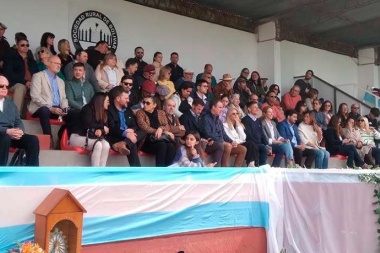 Milei amenaza: todos somos el campo pero si no liquidan los dólares de la cosecha, la 125 les va a parecer una caricia