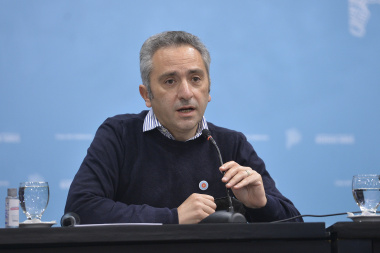 Larroque: "estamos en una crisis terminal y el peronismo necesita una refundación"