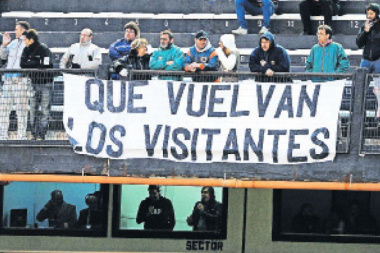 Hinchas si, barras no: vuelve el fútbol con visitantes bajo estrictas condiciones de seguridad