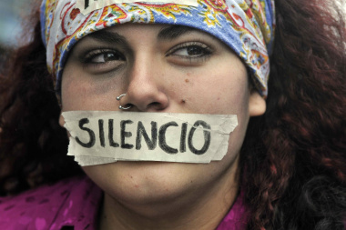 Pronunciamiento de ADEPA: el periodismo argentino rechaza la censura judicial impuesta a los audios de Karina