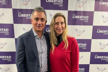 Una fiera: destapan otra olla de corrupción en la que estaría metida Karina y su armador Sebastián Pareja