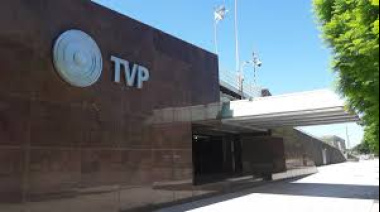 Afecta a 2200 trabajadores: anuncian una visita de la Motosierra en la TV Pública y otros Medios estatales