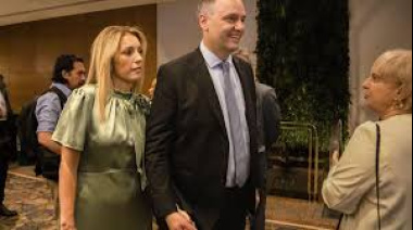 Cero ética, sucia como una papa: denuncian que la esposa de Adorni fue beneficiada con jugosos contratos de empresas del Estado