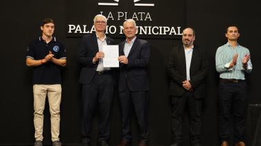 De La Plata a la Luna: Alak reconoció a los platenses que participaron de la Misión Artemis II de la NASA
